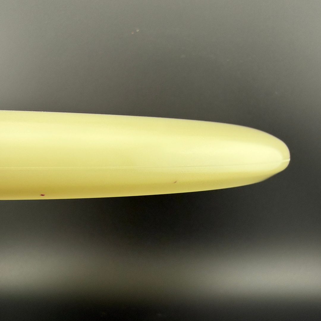 Mega Glo Challenger SS - Missy Gannon Limited Edition - Glow in the Dark Putter