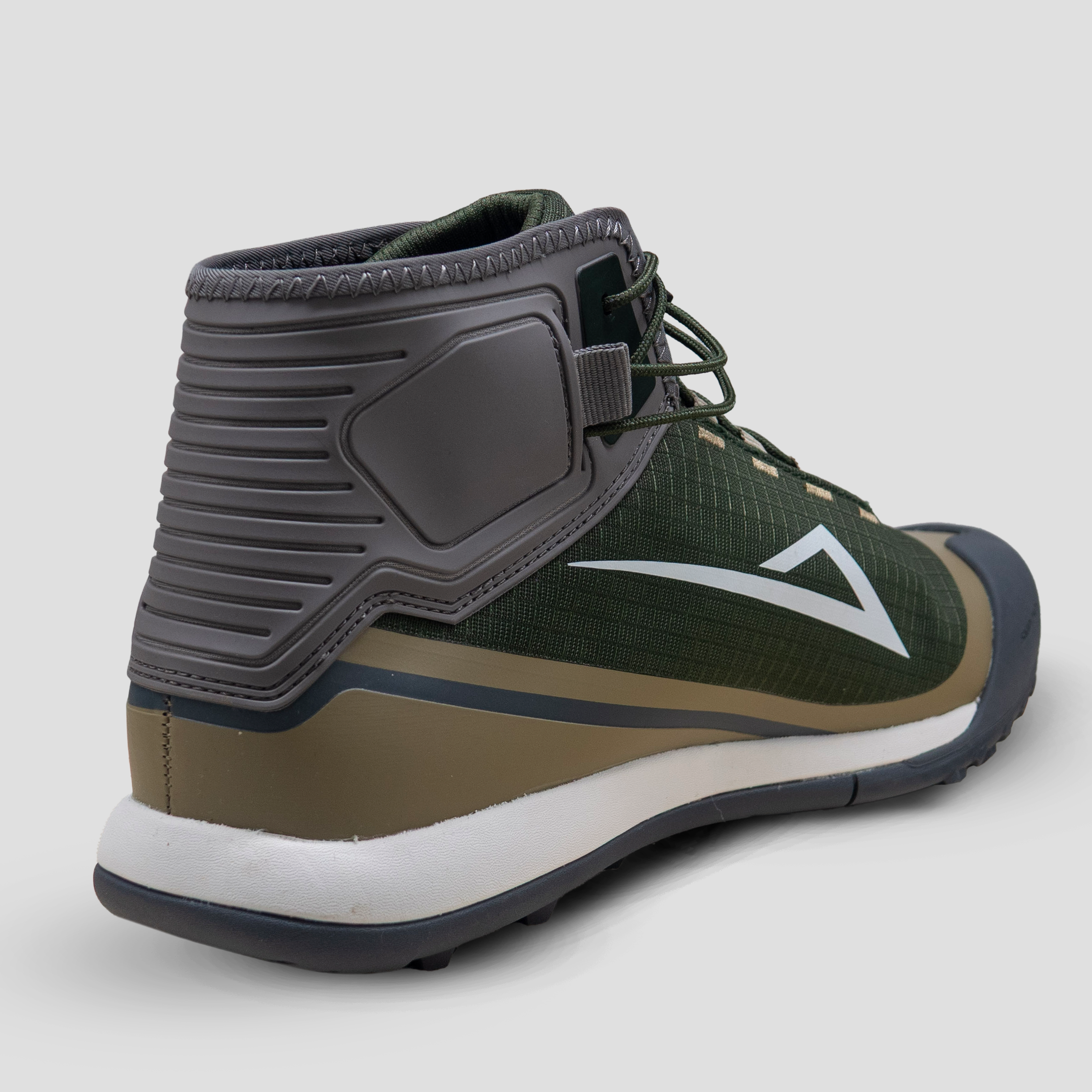 Brawler V2 Hi-Top - Disc Golf Shoes